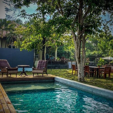 Royale Riviera Resort Private Pool Villas Pantai Cenang  Extérieur photo